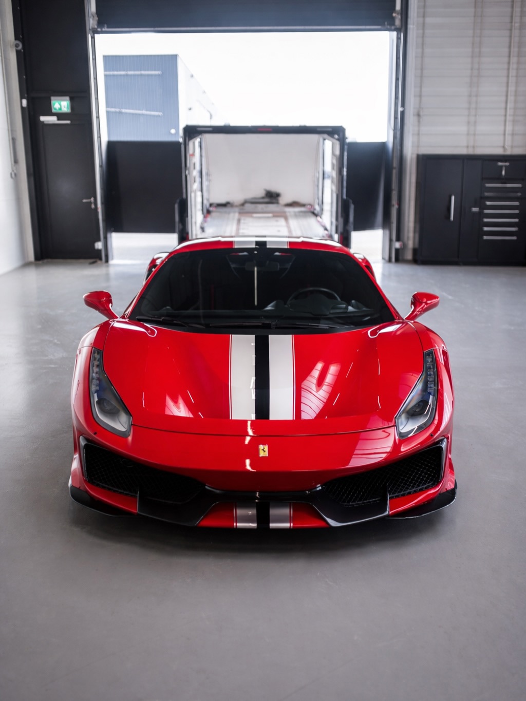 Deze Ferrari 488 Pista Hebben We Namens Coatify Volledig Voorzien Van XPEL Paint Protection Film